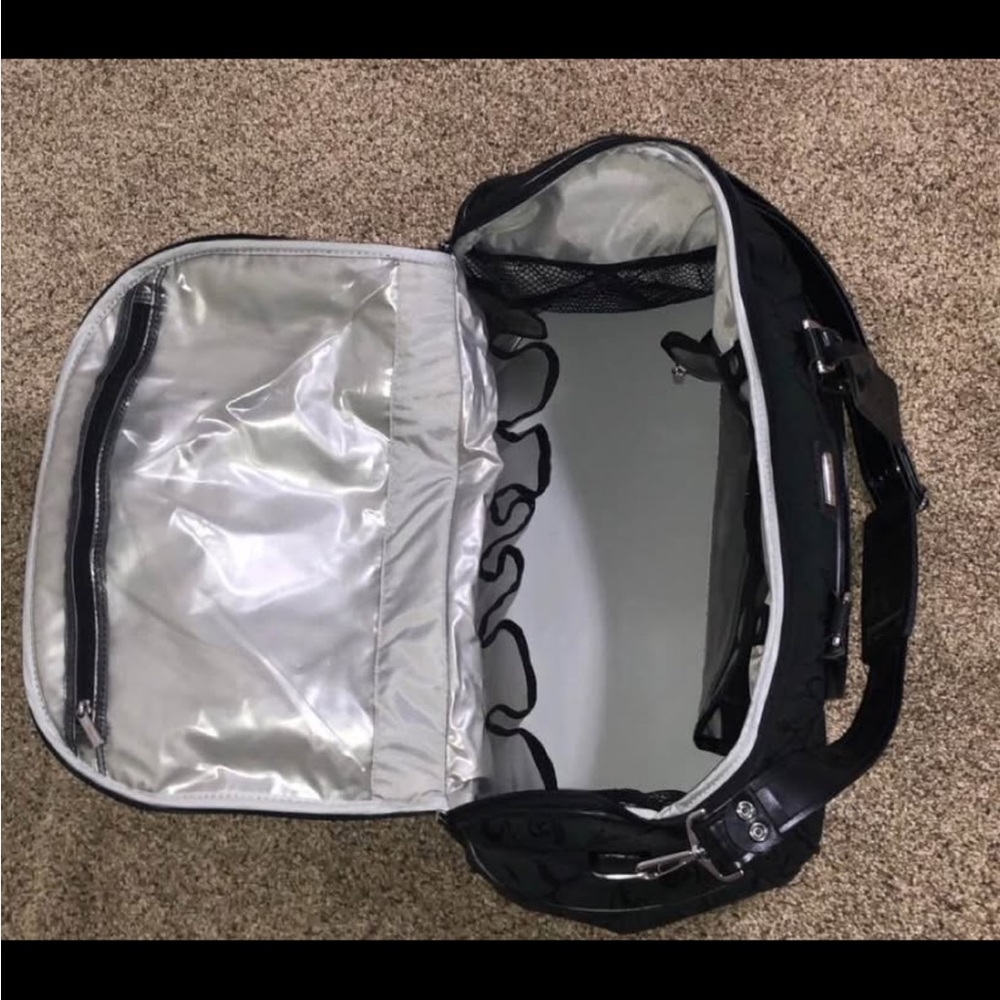 Large Black Cosmetic Bag / Travel Suitcase - Picture 3 of 3